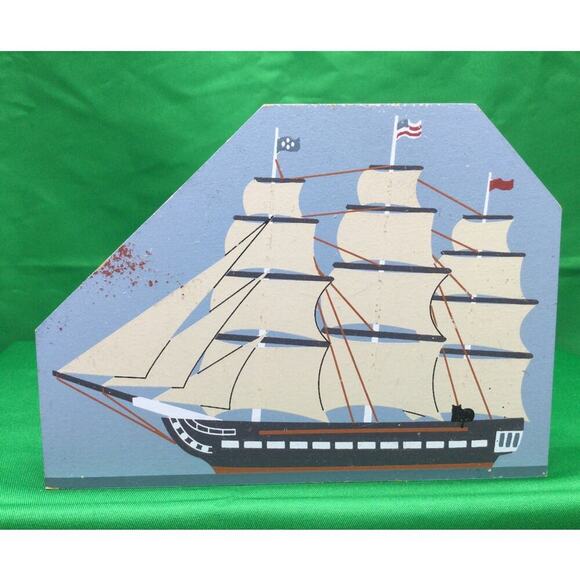 The Cats Meow 1995 USS Constitution Navy Yard Boston Shelf Sitter - Picture 1 of 4
